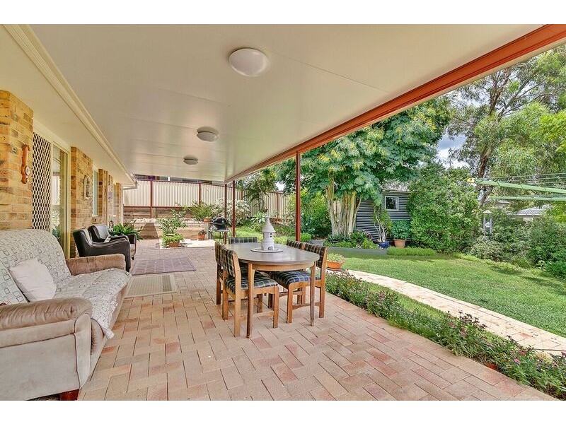 14 Copperfield Drive, Eagleby QLD 4207