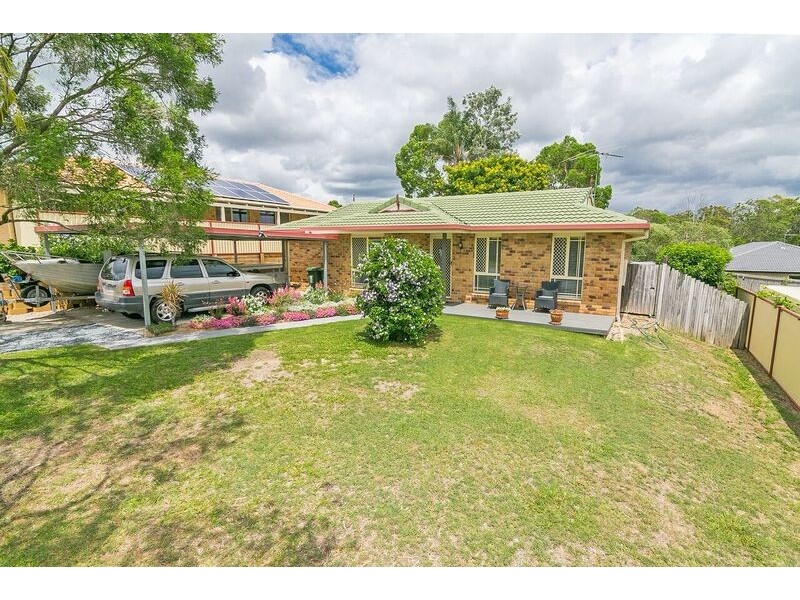 14 Copperfield Drive, Eagleby QLD 4207