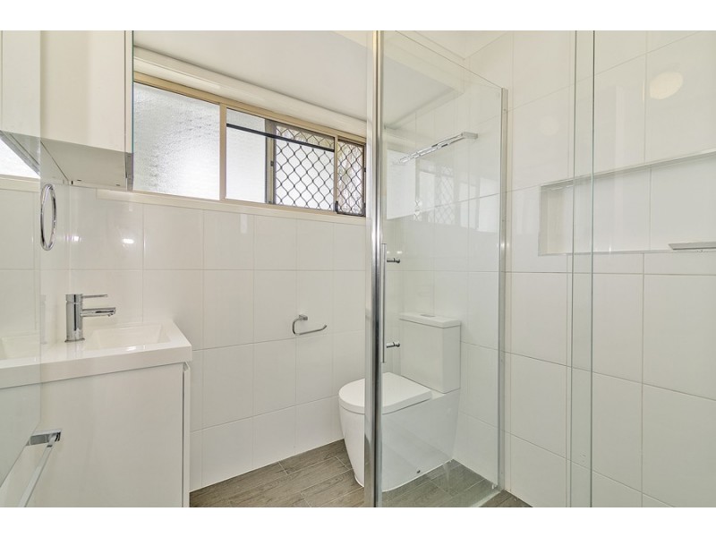 7 Clayton drive, Edens Landing QLD 4207