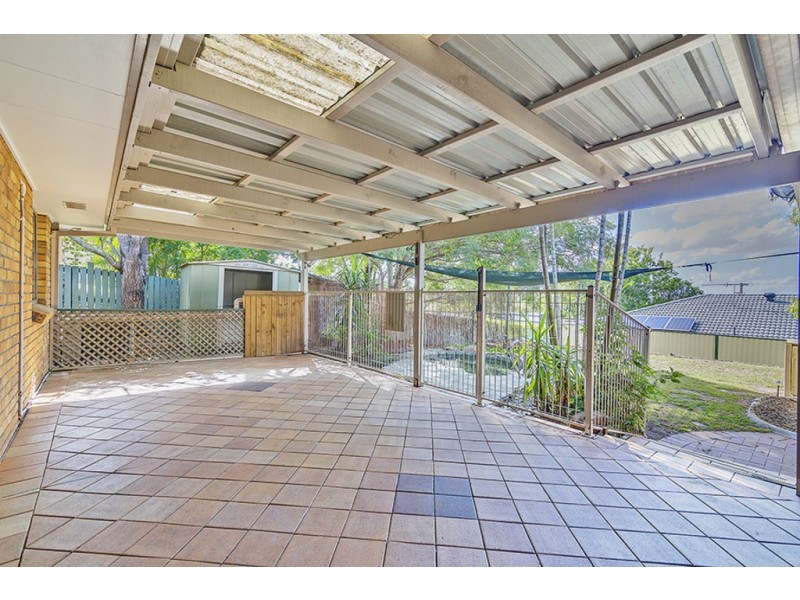 3 Clayton Drive, Edens Landing QLD 4207
