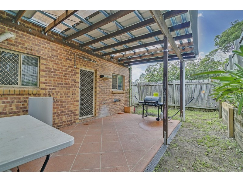 3/6 Pendlebury Court, Edens Landing QLD 4207