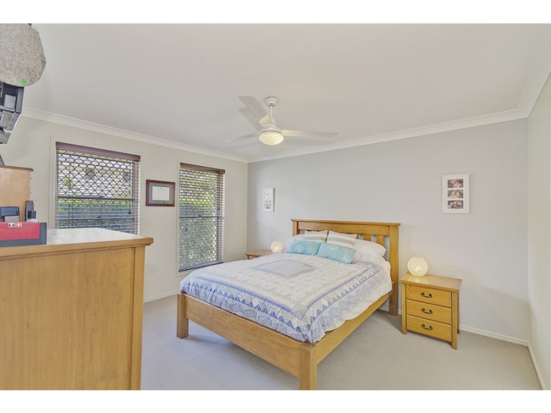 7 Mossman Pde, Waterford QLD 4133