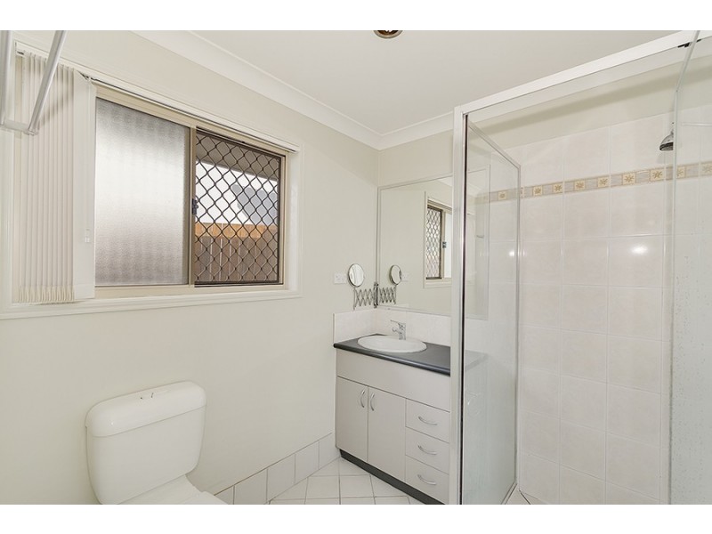 7 Mossman Pde, Waterford QLD 4133