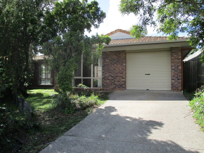 9 Eden Close, Edens Landing QLD 4207