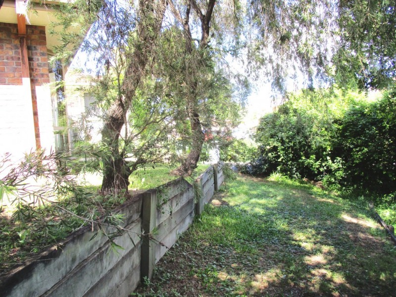 9 Eden Close, Edens Landing QLD 4207