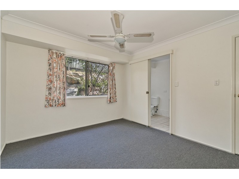 3 KUMMARA ROAD, Edens Landing QLD 4207