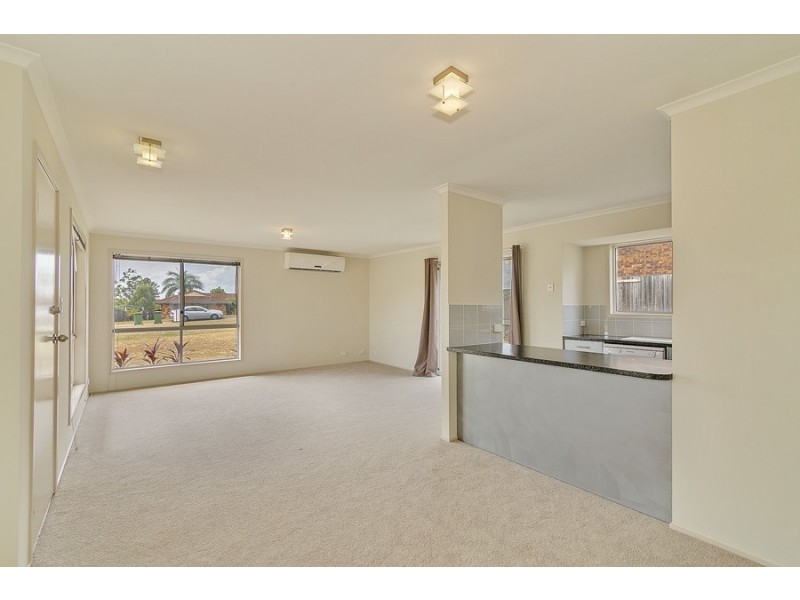 20 Houdini Tce, Edens Landing QLD 4207