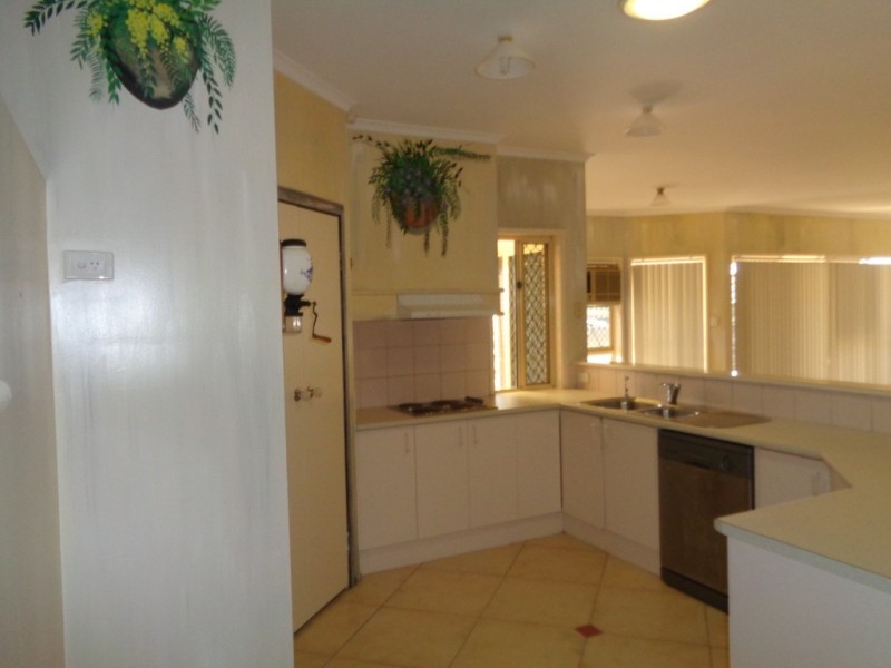 35 Tansey St, Beenleigh QLD 4207