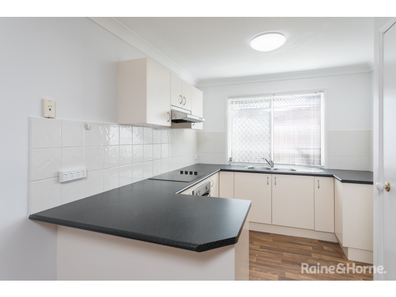 10 Starling Street, Loganlea QLD 4131