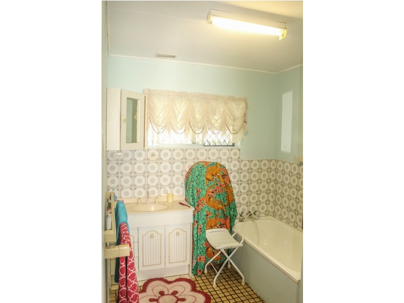 182 Logan Street, Eagleby QLD 4207