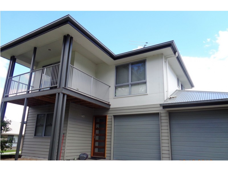 2 Tomaree Place, Waterford QLD 4133