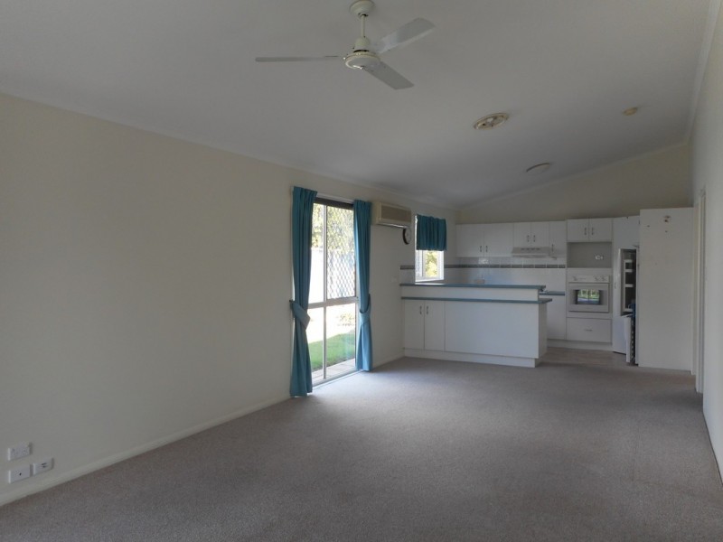 18/14 Bow Street, Palm Lake Resort, Bethania QLD 4205