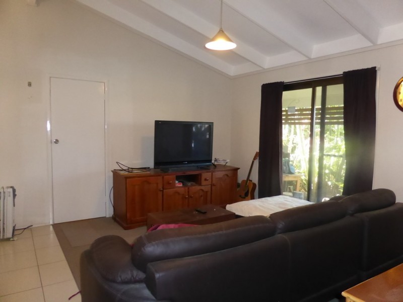 132 Holmview Road, Holmview QLD 4207