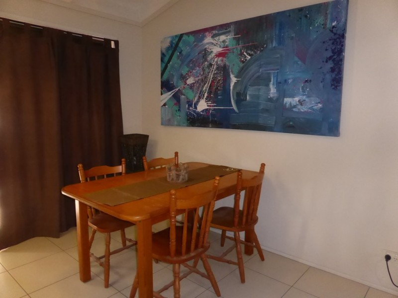 132 Holmview Road, Holmview QLD 4207