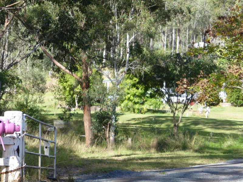 132 Holmview Road, Holmview QLD 4207