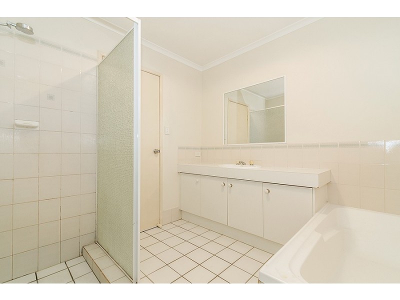 25 Melrose Place, Eagleby QLD 4207