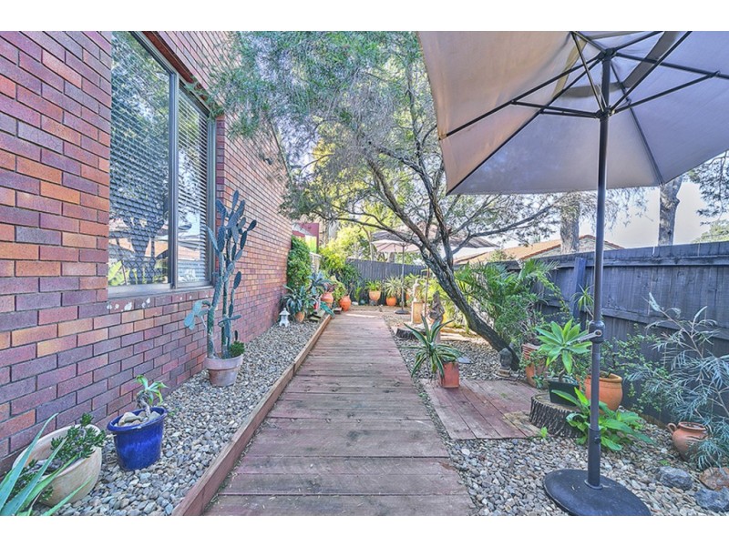 1/7 ALBERT STREET, Eagleby QLD 4207