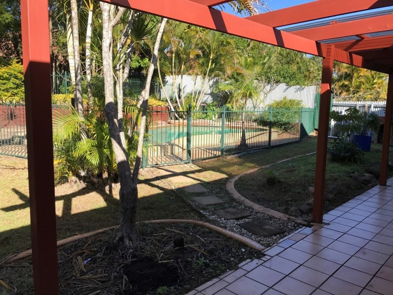 27 Shortland St, Springwood QLD 4127