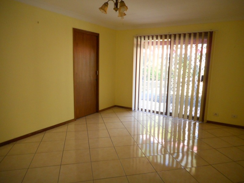 27 Shortland St, Springwood QLD 4127