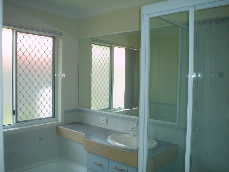 Meadowbrook QLD 4131