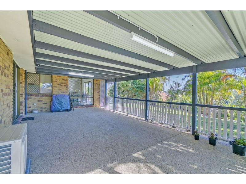 10 Jager Place, Edens Landing QLD 4207