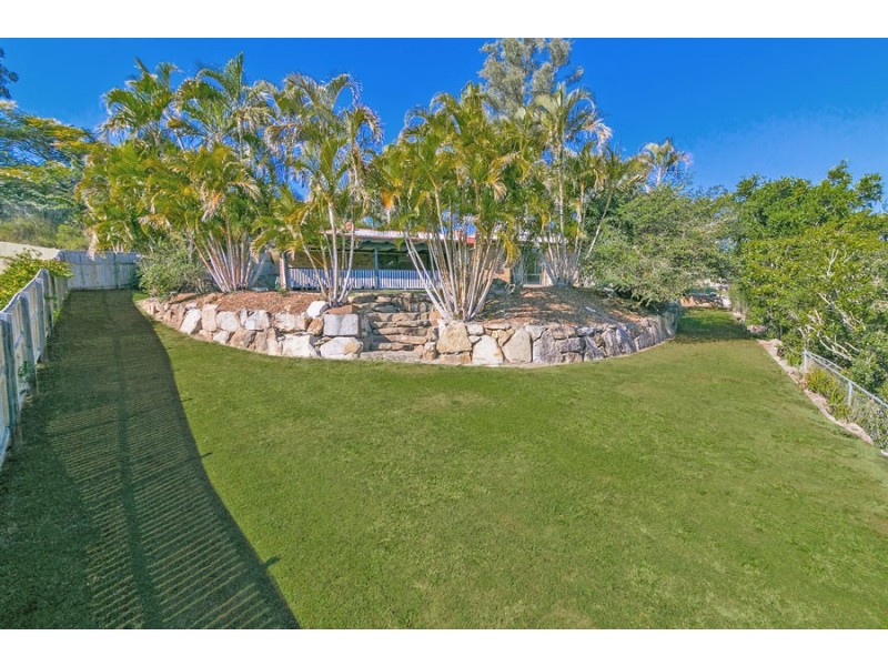 10 Jager Place, Edens Landing QLD 4207