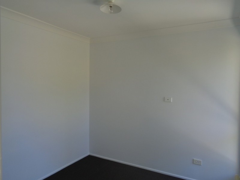 9 Filbert Crt, Crestmead QLD 4132