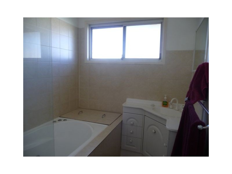 Mount Warren Park QLD 4207