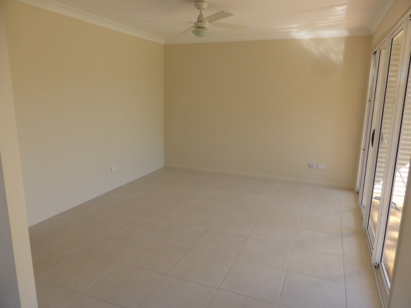 2/38 Harding Blvde, Mount Warren Park QLD 4207