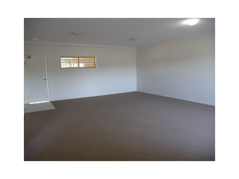 10/12 Hawthorne Street, Beenleigh QLD 4207