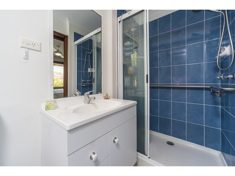 79 Lima Street, Edens Landing QLD 4207