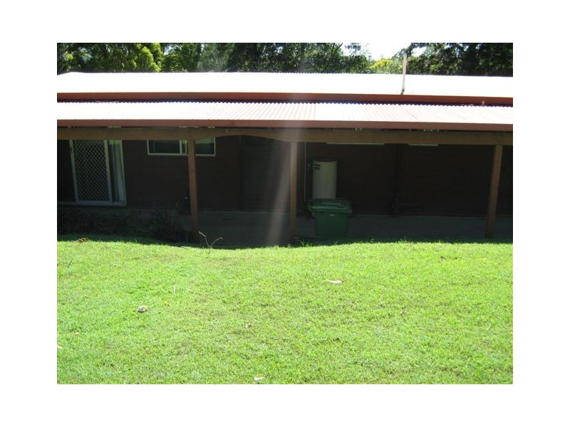 33 DEWAR DR, Loganholme QLD 4129