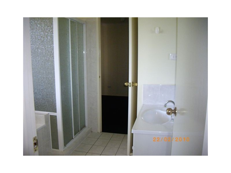 8 Shirley st, Eagleby QLD 4207