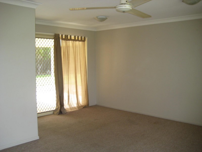 Tanah Merah QLD 4128