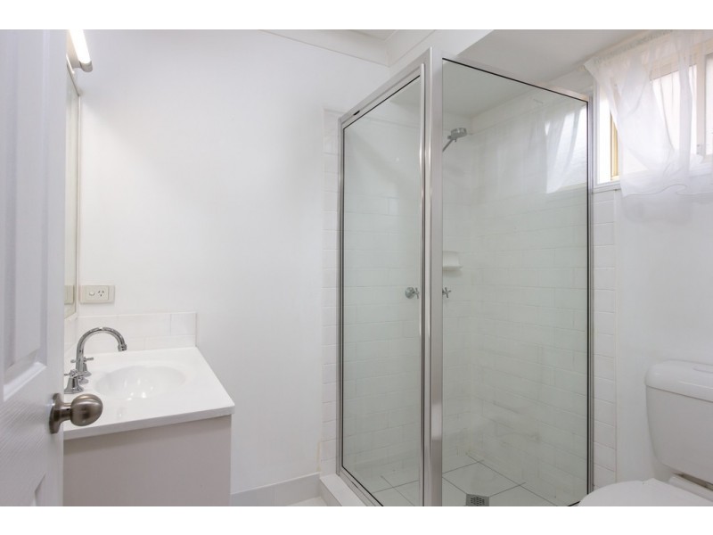 5 Costigan Tce, Edens Landing QLD 4207