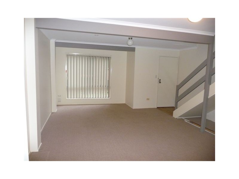 33/93 Logan St, Beenleigh QLD 4207