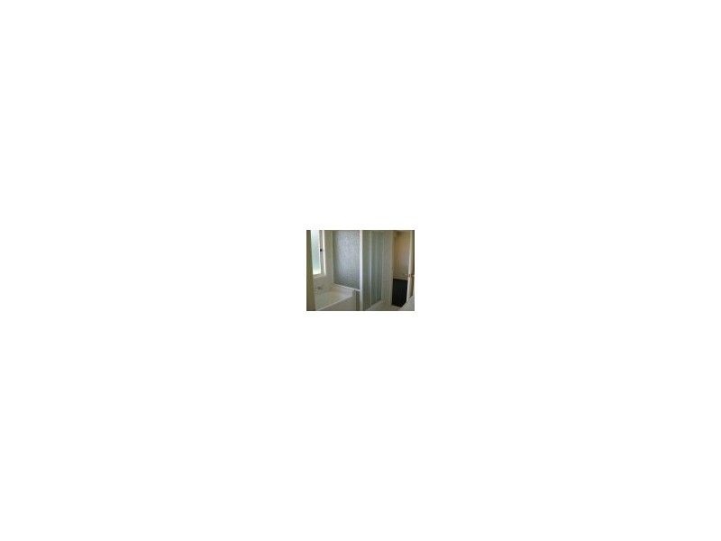 8 shirley st, Eagleby QLD 4207