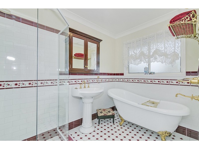 7 BROOKE CLOSE, Edens Landing QLD 4207