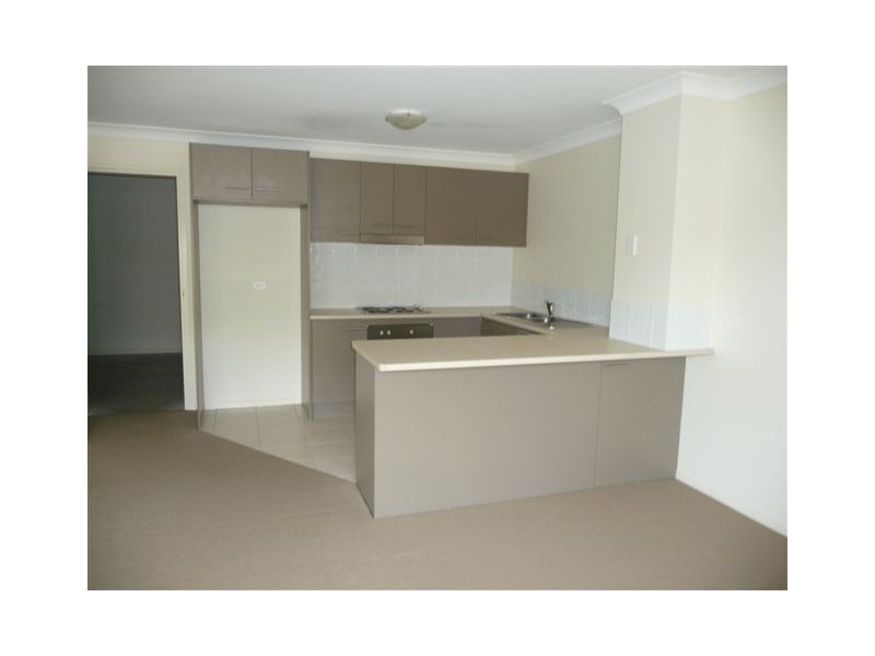 9/10 Syria St, Beenleigh QLD 4207