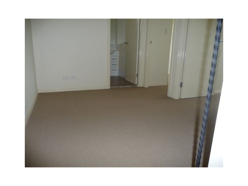 9/10 Syria St, Beenleigh QLD 4207