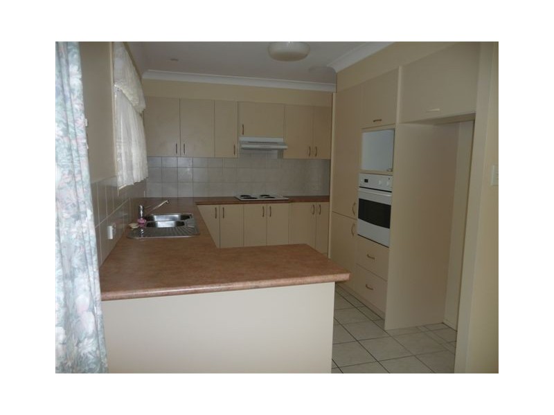 4 Turill St, Shailer Park QLD 4128