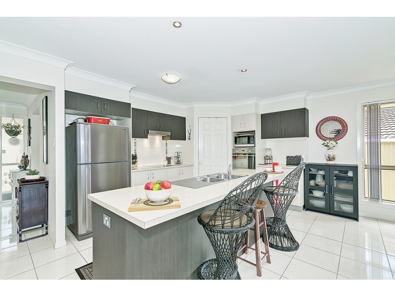 22 Skyline Cct, Bahrs Scrub QLD 4207