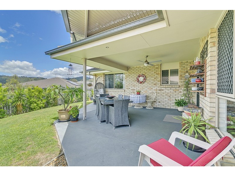 22 Skyline Cct, Bahrs Scrub QLD 4207