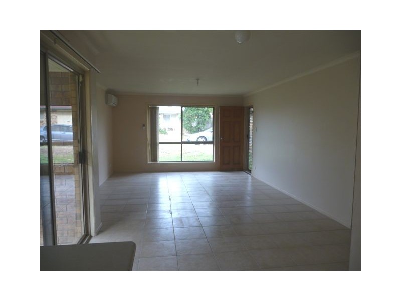 34 Dowling Cres, Eagleby QLD 4207