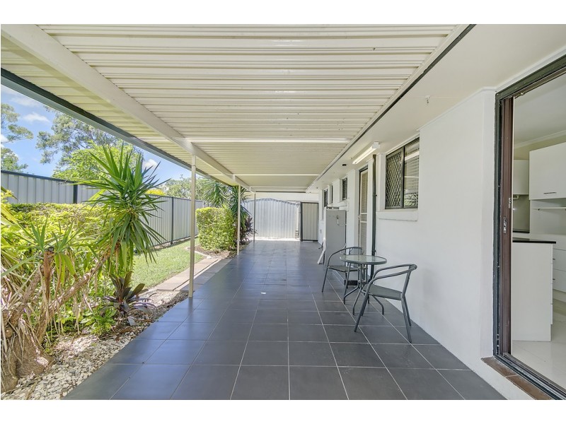 1/4 Concorde Drive, Loganholme QLD 4129