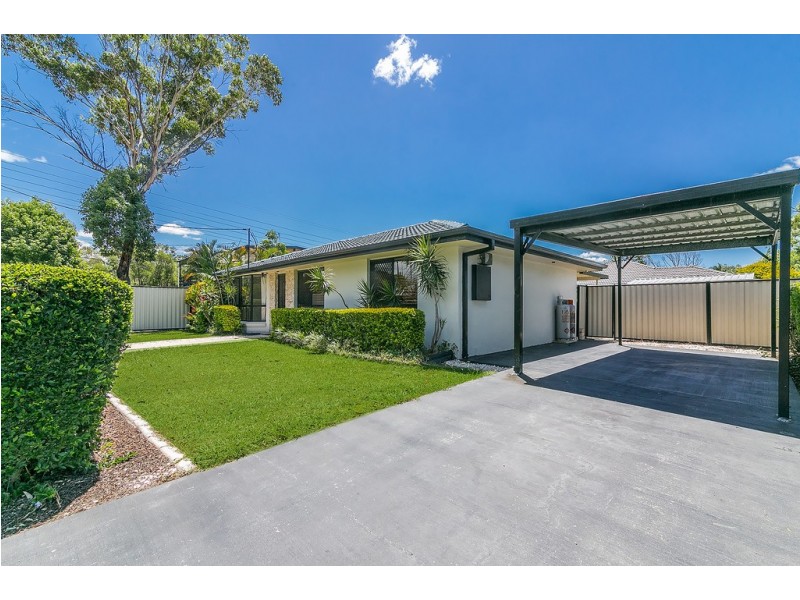 1/4 Concorde Drive, Loganholme QLD 4129