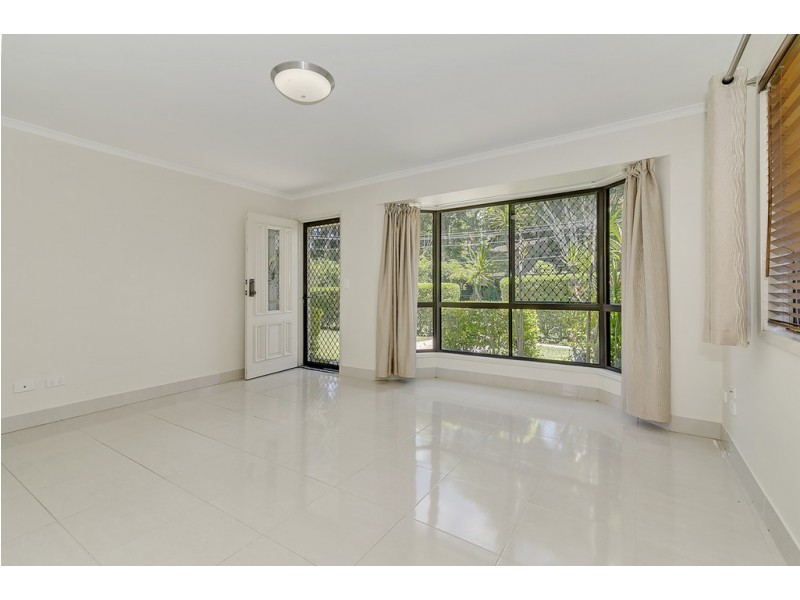1/4 Concorde Drive, Loganholme QLD 4129
