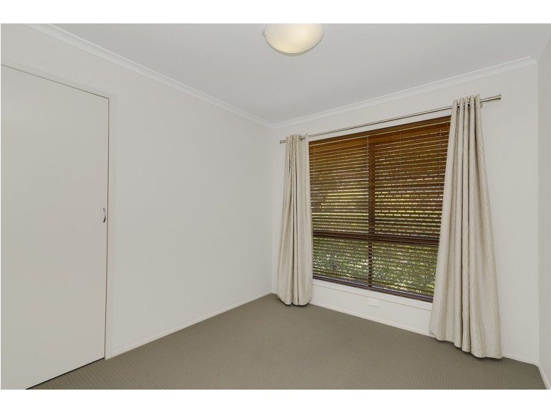 1/4 Concorde Drive, Loganholme QLD 4129