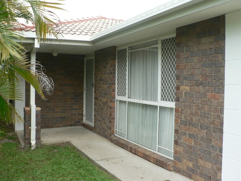 8 Seymour Crt, Eagleby QLD 4207
