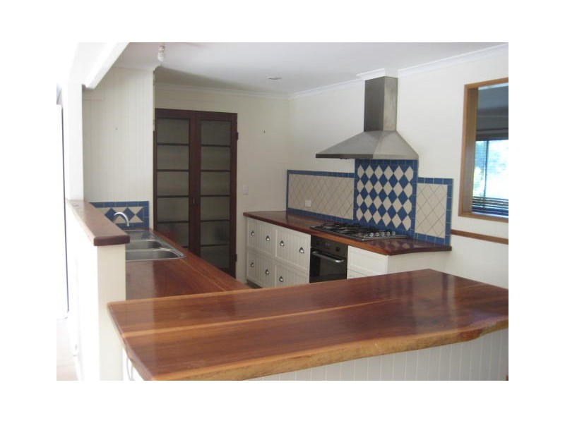 56 Denyenah St, Loganholme QLD 4129